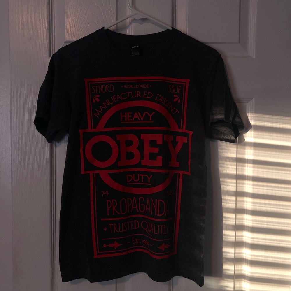 OBEY Tee